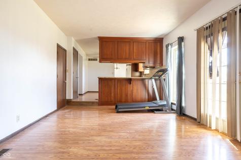 8306 Corkwood Drive Indianapolis IN 46227