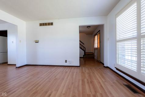8306 Corkwood Drive Indianapolis IN 46227