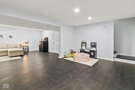 5741 Turnbull Court Carmel IN 46033