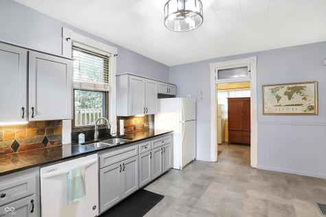 1542 Woodlawn Avenue Indianapolis IN 46203