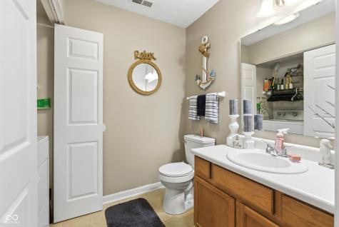 190 Springwood Drive Avon IN 46123