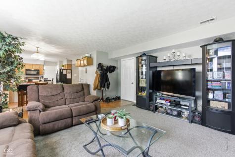 190 Springwood Drive Avon IN 46123