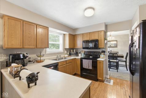 190 Springwood Drive Avon IN 46123
