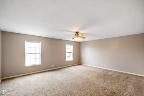 8641 Baypointe Drive Avon IN 46123