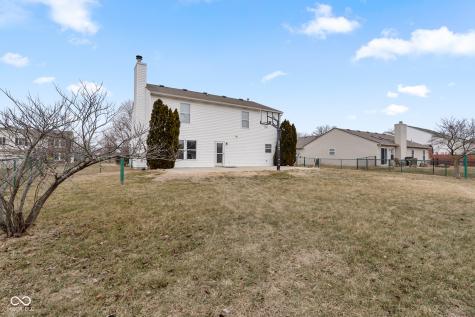 8641 Baypointe Drive Avon IN 46123