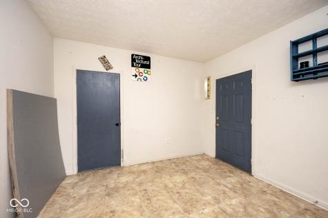 828 Cottage Avenue Indianapolis IN 46203