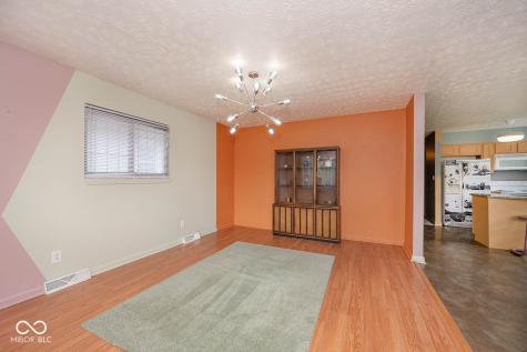 828 Cottage Avenue Indianapolis IN 46203