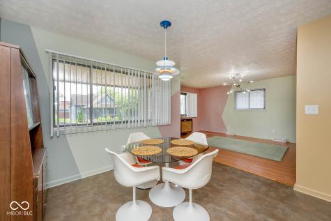 828 Cottage Avenue Indianapolis IN 46203