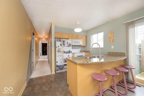828 Cottage Avenue Indianapolis IN 46203