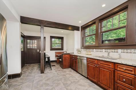3246 N New Jersey Street Indianapolis IN 46205