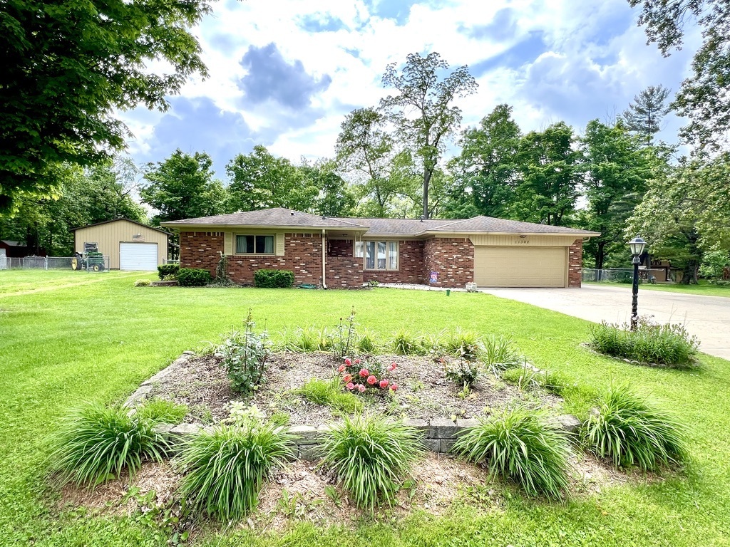 11302 Peacock Drive Indianapolis IN 46236