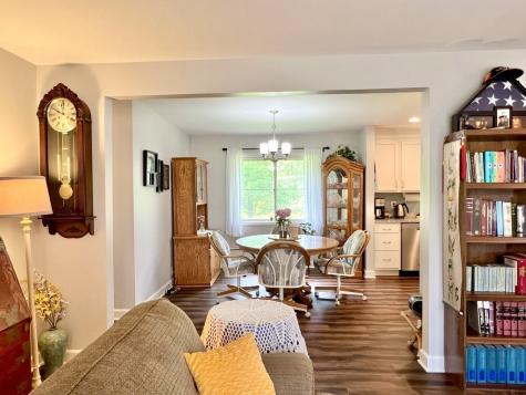 11302 Peacock Drive Indianapolis IN 46236