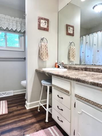 11302 Peacock Drive Indianapolis IN 46236