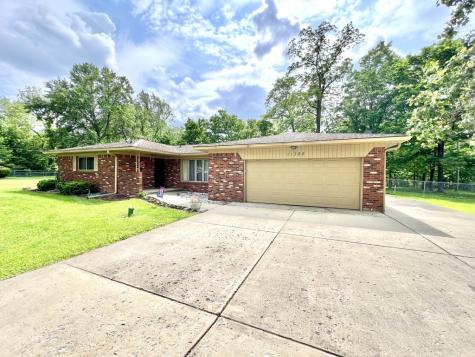 11302 Peacock Drive Indianapolis IN 46236
