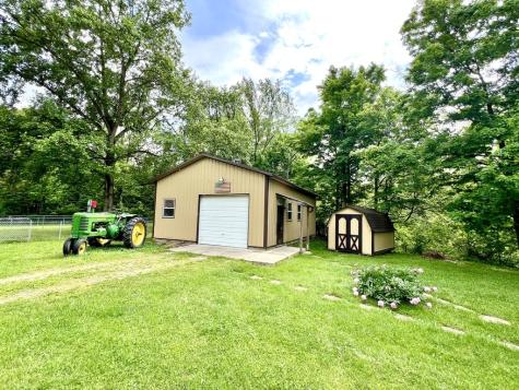11302 Peacock Drive Indianapolis IN 46236