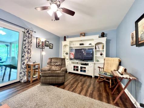 11302 Peacock Drive Indianapolis IN 46236