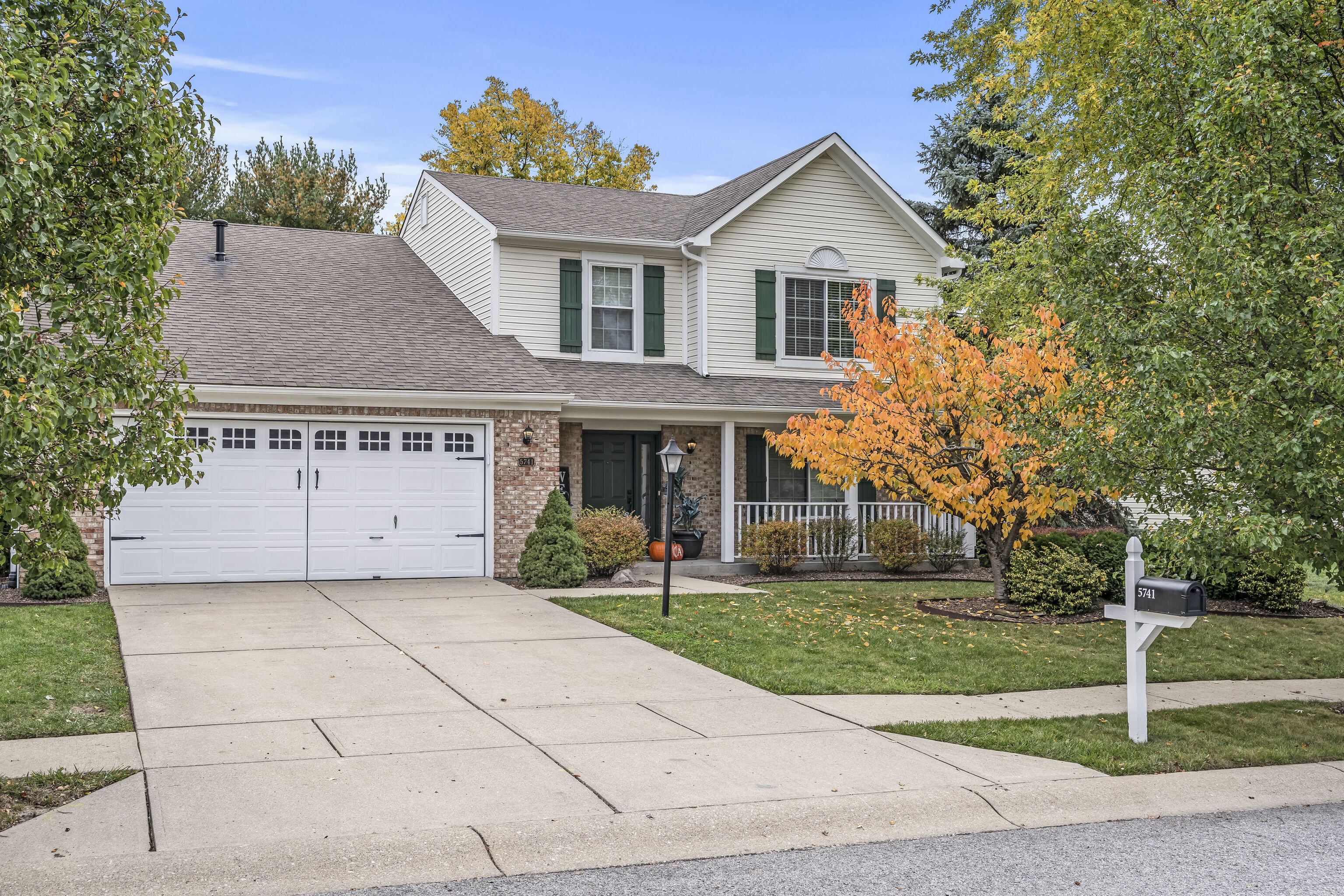5741 Spring Oaks Way Indianapolis IN 46237