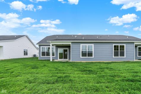 1633 Clover Crossing Drive Greenfield IN 46140