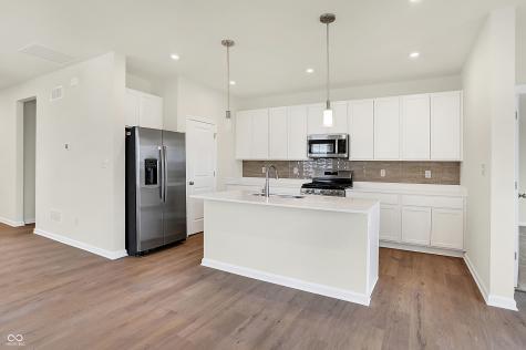 1633 Clover Crossing Drive Greenfield IN 46140