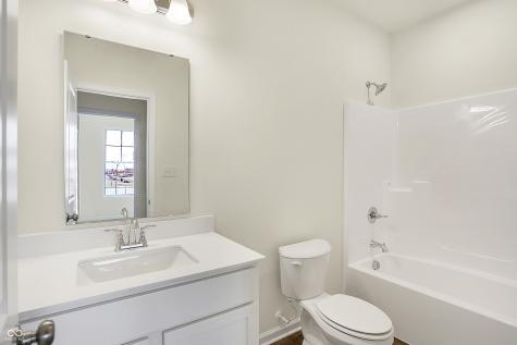 1633 Clover Crossing Drive Greenfield IN 46140