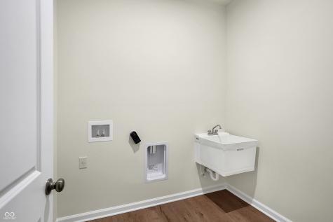 1633 Clover Crossing Drive Greenfield IN 46140