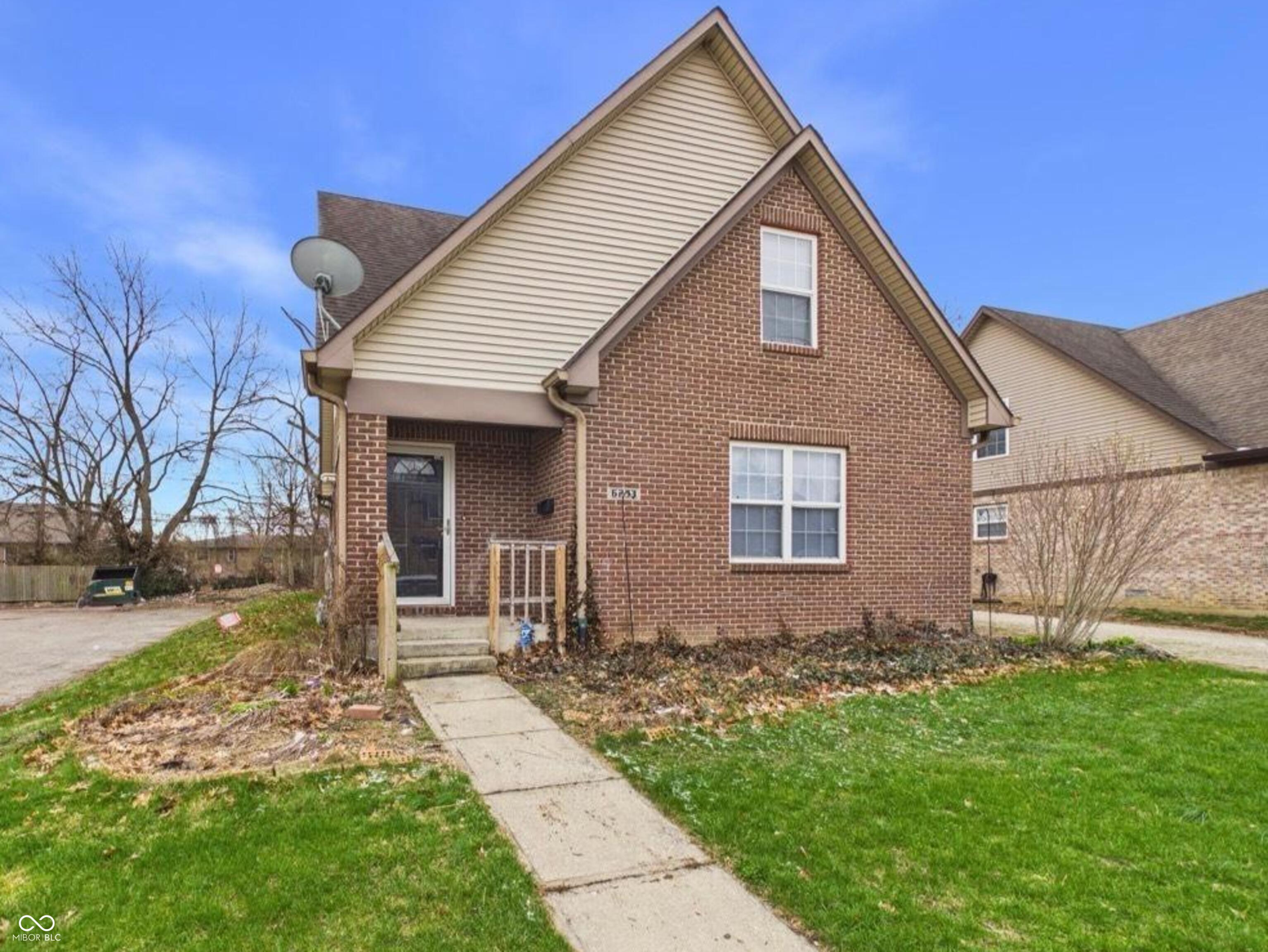 6233 E 11th Street Indianapolis IN 46219