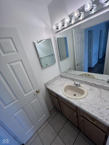 12564 Geist Cove Drive Indianapolis IN 46236