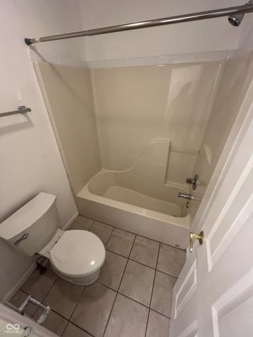 12564 Geist Cove Drive Indianapolis IN 46236
