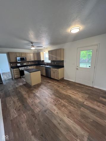 12564 Geist Cove Drive Indianapolis IN 46236