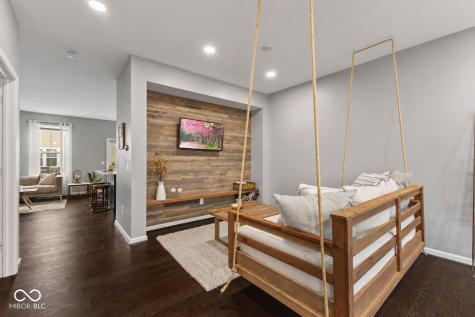 9542 Oakley Drive Indianapolis IN 46260