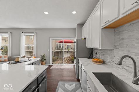 9542 Oakley Drive Indianapolis IN 46260