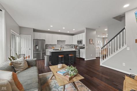 9542 Oakley Drive Indianapolis IN 46260