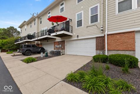 9542 Oakley Drive Indianapolis IN 46260