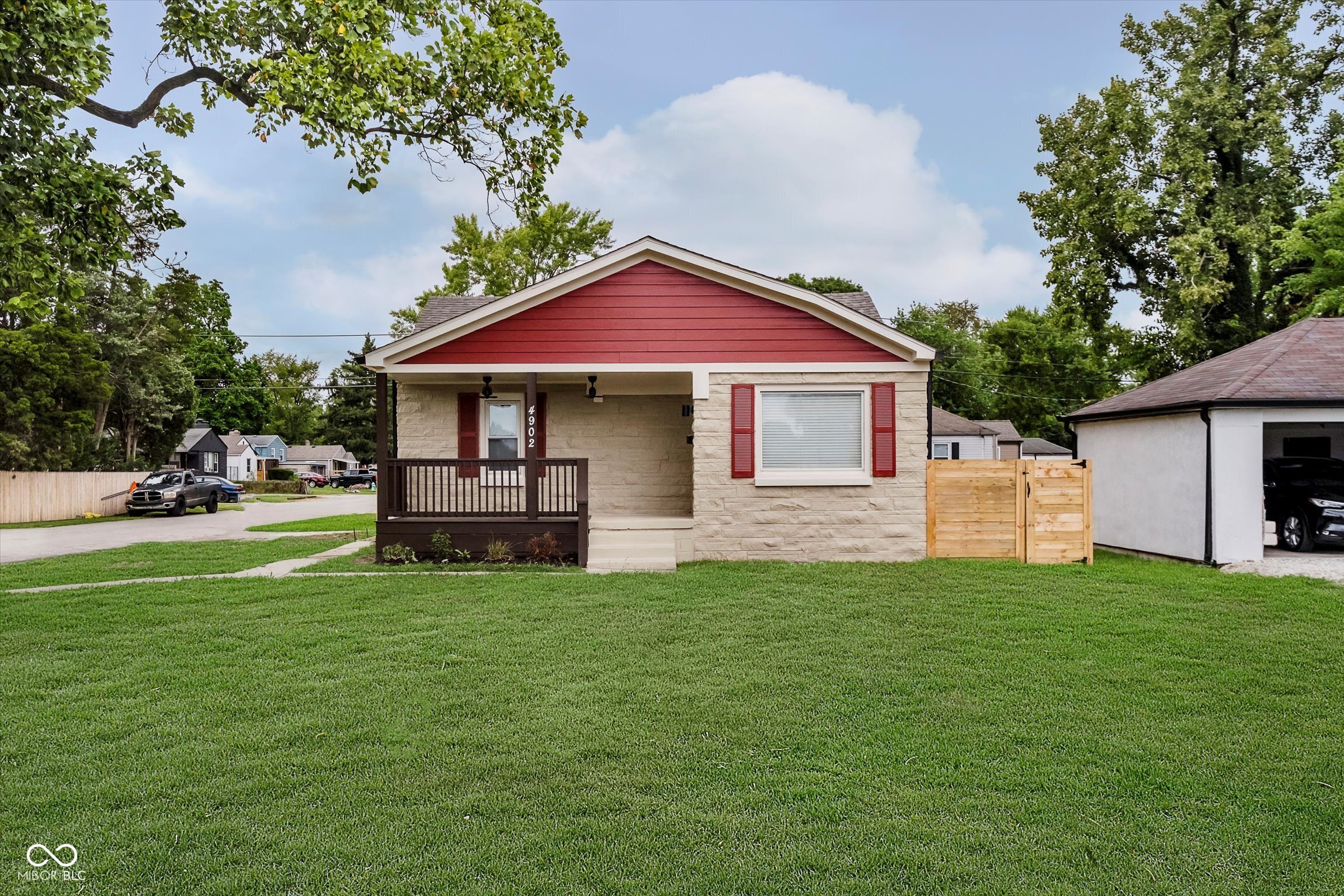 4902 E 34th Street Indianapolis IN 46218