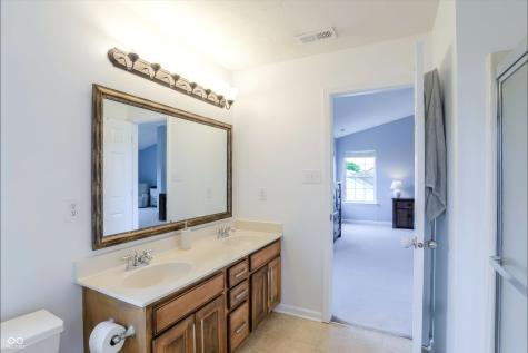 11279 Niagara Drive Fishers IN 46037