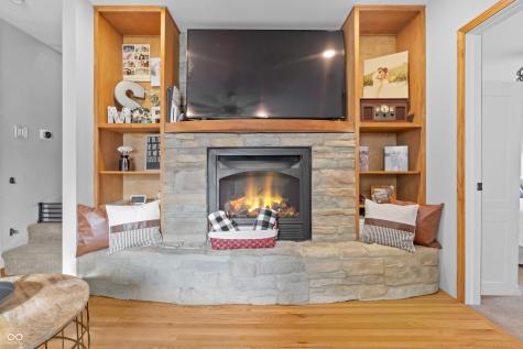 990 Wilson Way Franklin IN 46131