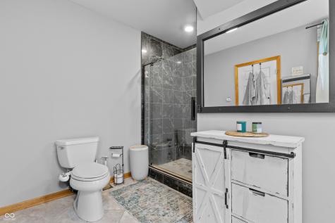 990 Wilson Way Franklin IN 46131