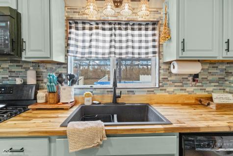 990 Wilson Way Franklin IN 46131