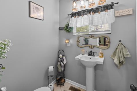 990 Wilson Way Franklin IN 46131