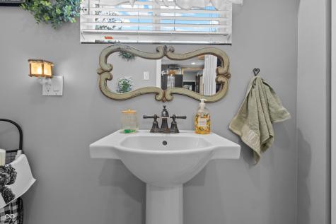 990 Wilson Way Franklin IN 46131