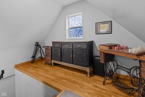 990 Wilson Way Franklin IN 46131