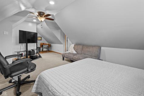 990 Wilson Way Franklin IN 46131