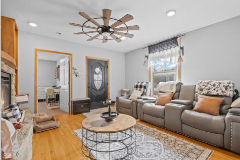 990 Wilson Way Franklin IN 46131