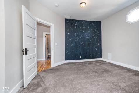 610 E Morris Street Indianapolis IN 46203
