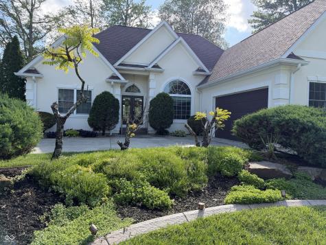 355 Woodside Court Batesville IN 47006