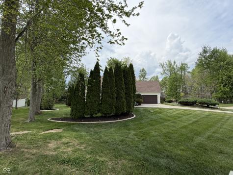 355 Woodside Court Batesville IN 47006