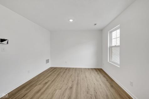 4502 Yellowwood Avenue Brownsburg IN 46112