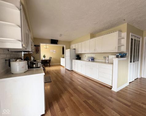 4147 W Fairview Road Greenwood IN 46142