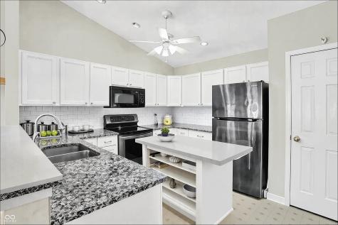 4722 Common View Circle Indianapolis IN 46220