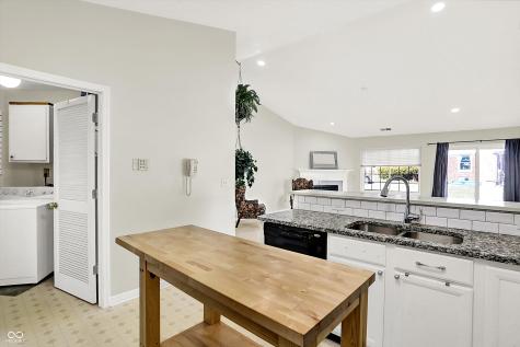 4722 Common View Circle Indianapolis IN 46220